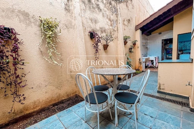 Imagem Casa com 4 Quartos à Venda, 215 m² em Jardim Paulista - Atibaia Imagem Casa com 4 Quartos à Venda, 215 m² em Jardim Paulista - Atibaia