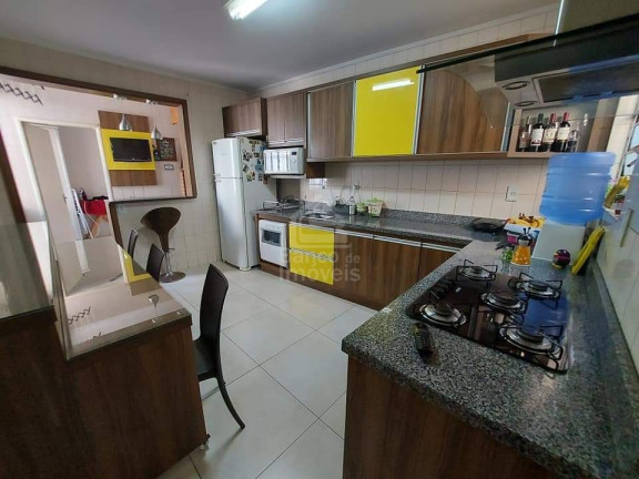 Imagem Apartamento com 3 Quartos à Venda, 140 m² em Centro - Santa Maria Imagem Apartamento com 3 Quartos à Venda, 140 m² em Centro - Santa Maria