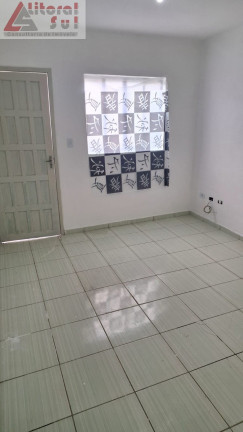 Imagem Casa com 2 Quartos para Alugar, 50 m² em Esmeralda - Praia Grande Imagem Casa com 2 Quartos para Alugar, 50 m² em Esmeralda - Praia Grande