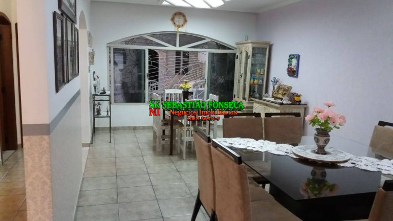 Imagem Sobrado com 3 Quartos à Venda, 250 m² em Centro - Caçapava