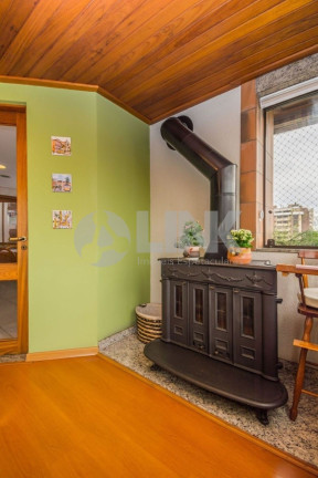 Imagem Imóvel com 3 Quartos à Venda, 383 m² em Auxiliadora - Porto Alegre Imagem Imóvel com 3 Quartos à Venda, 383 m² em Auxiliadora - Porto Alegre