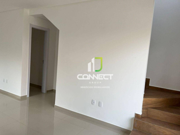 Imagem Sobrado com 2 Quartos à Venda, 75 m² em Espinheiros - Itajaí Imagem Sobrado com 2 Quartos à Venda, 75 m² em Espinheiros - Itajaí