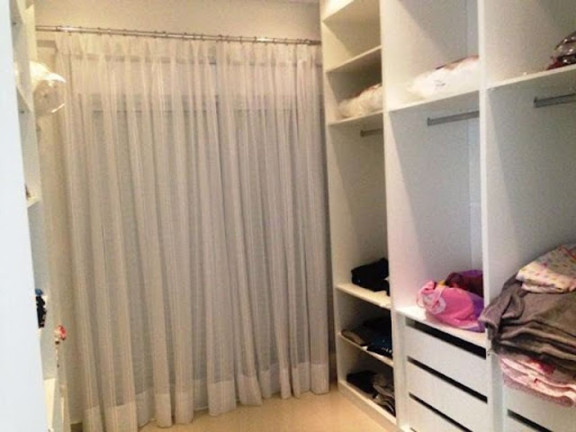 Imagem Casa com 3 Quartos à Venda, 330 m² em Condomínio Figueira Garden - Atibaia Imagem Casa com 3 Quartos à Venda, 330 m² em Condomínio Figueira Garden - Atibaia