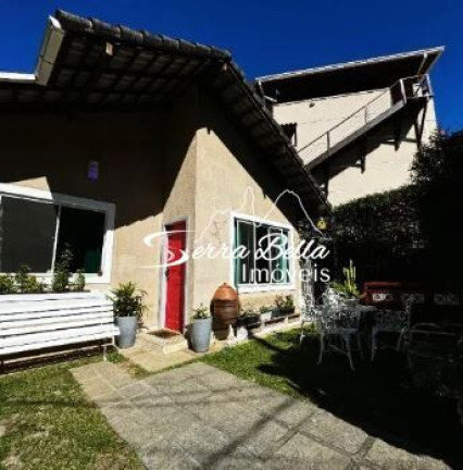 Casa com 3 Quartos à Venda,  em Vargem Grande - Teresópolis