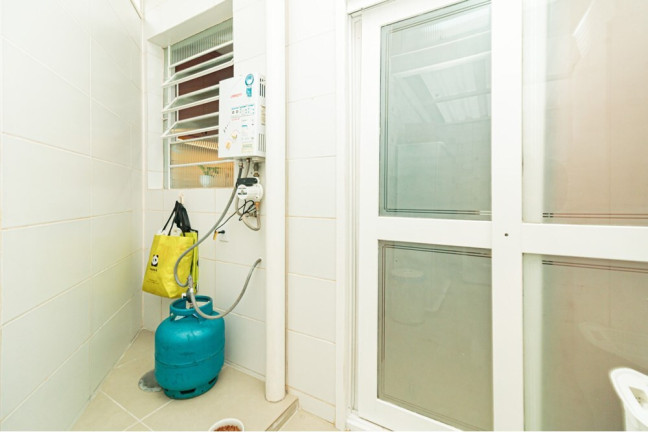 Imagem Apartamento com 2 Quartos à Venda, 120 m² em Cidade Baixa - Porto Alegre Imagem Apartamento com 2 Quartos à Venda, 120 m² em Cidade Baixa - Porto Alegre