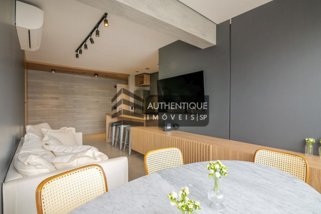 Imagem Apartamento com 2 Quartos à Venda, 72 m² em Moema - São Paulo