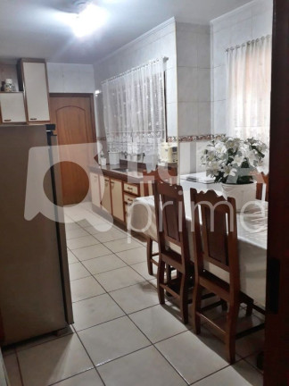Imagem Casa com 2 Quartos à Venda, 130 m² em Jardim Guanca - São Paulo Imagem Casa com 2 Quartos à Venda, 130 m² em Jardim Guanca - São Paulo
