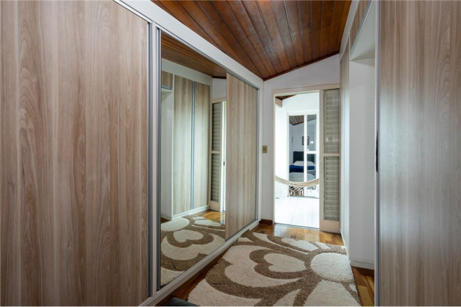 Imagem Casa com 3 Quartos à Venda, 250 m² em Vila Marari - São Paulo Imagem Casa com 3 Quartos à Venda, 250 m² em Vila Marari - São Paulo