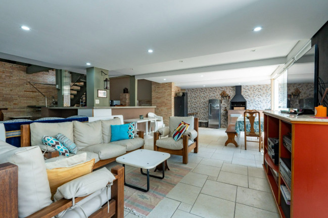 Imagem Casa com 4 Quartos à Venda, 387 m² em Vila Inah - São Paulo
