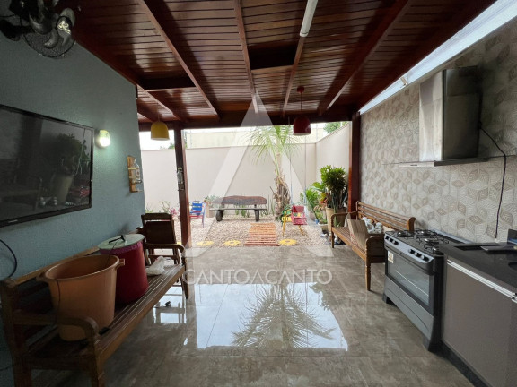 Imagem Casa com 3 Quartos à Venda, 318 m² em Jardim Itália Iii - Sinop