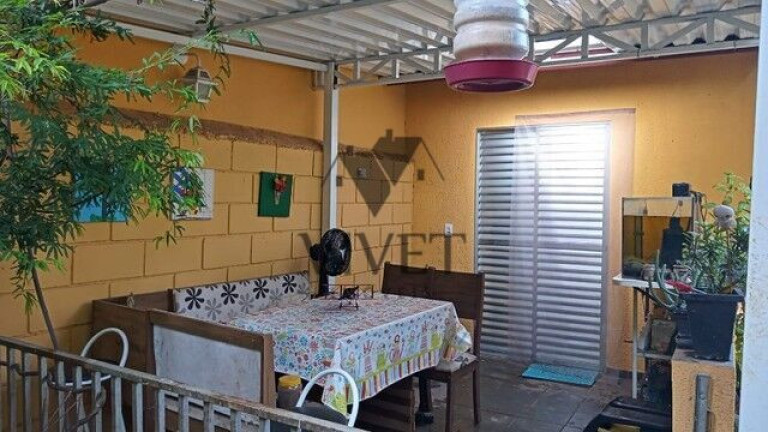 Imagem Casa de Condomínio com 2 Quartos à Venda, 107 m² em Wanel Ville - Sorocaba