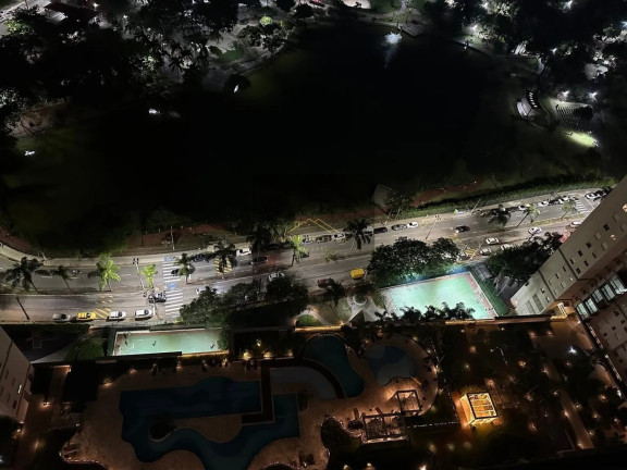 Imagem Cobertura com 2 Quartos à Venda, 160 m² em Jardim Tupanci - Barueri
