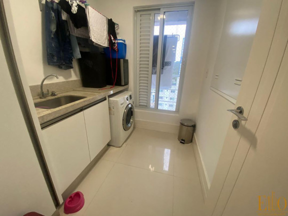 Imagem Apartamento com 3 Quartos à Venda, 116 m² em Pioneiros - Balneário Camboriú Imagem Apartamento com 3 Quartos à Venda, 116 m² em Pioneiros - Balneário Camboriú