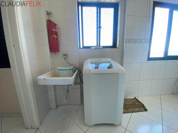 Imagem Imóvel com 3 Quartos à Venda, 121 m² em Flórida - Praia Grande Imagem Imóvel com 3 Quartos à Venda, 121 m² em Flórida - Praia Grande