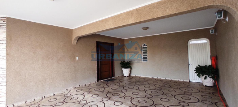 Imagem Casa com 3 Quartos à Venda, 216 m² em Jardim Icaray - Birigui