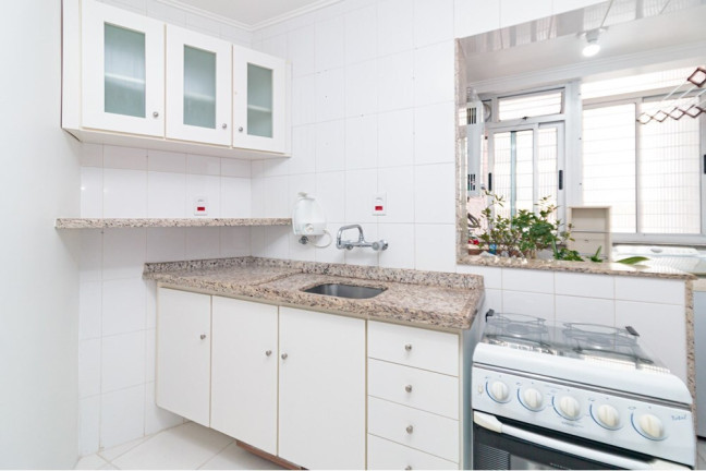 Imagem Apartamento com 1 Quarto à Venda, 46 m² em Mont Serrat - Porto Alegre