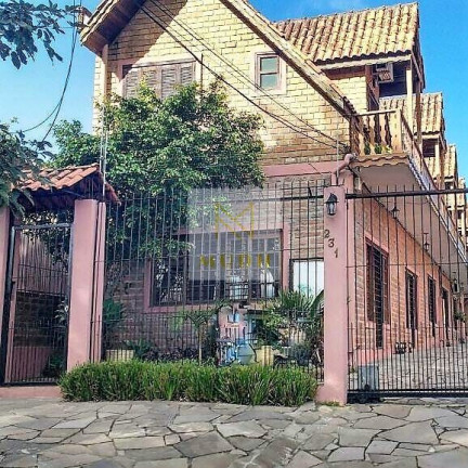 Kitnet com 1 Quarto à Venda, 24 m² em Glória - Porto Alegre