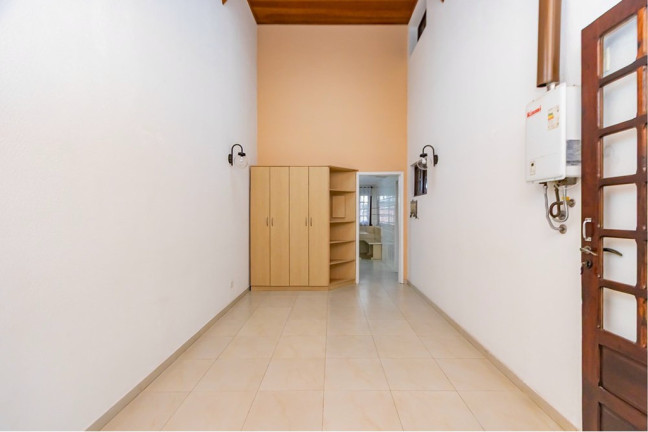 Imagem Casa com 4 Quartos à Venda, 300 m² em Bacacheri - Curitiba Imagem Casa com 4 Quartos à Venda, 300 m² em Bacacheri - Curitiba