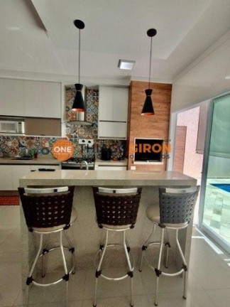 Imagem Casa com 3 Quartos à Venda, 182 m² em Ipanema - Araçatuba
