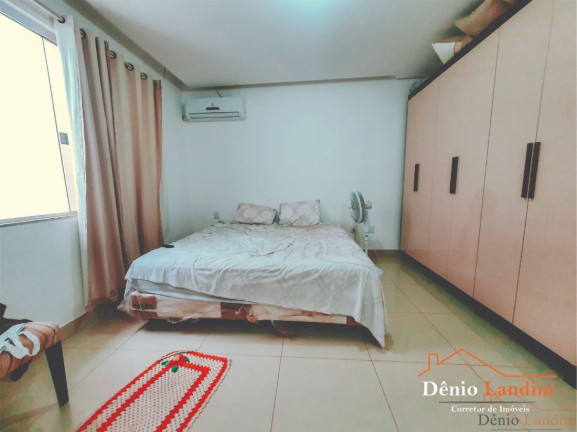 Imagem Sobrado com 3 Quartos à Venda, 140 m² em Major Prates - Montes Claros