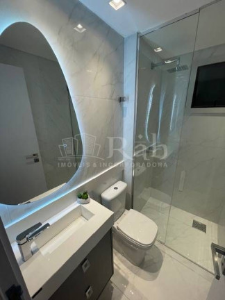 Imagem Apartamento com 3 Quartos à Venda, 126 m² em Centro - Balneário Camboriú Imagem Apartamento com 3 Quartos à Venda, 126 m² em Centro - Balneário Camboriú