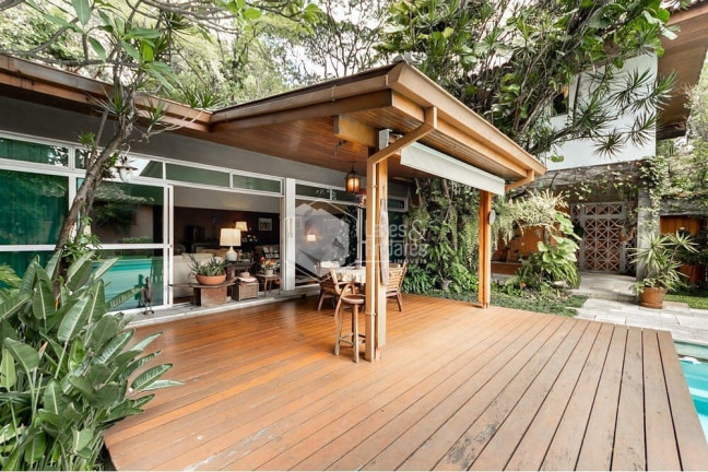 Imagem Casa com 4 Quartos à Venda, 490 m² em Cidade Jardim - São Paulo Imagem Casa com 4 Quartos à Venda, 490 m² em Cidade Jardim - São Paulo
