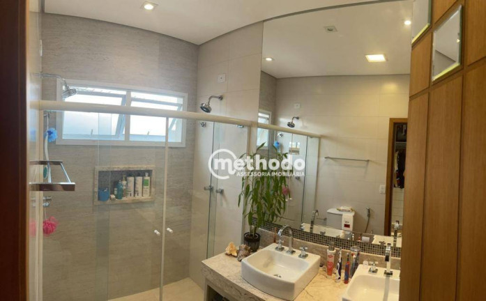 Imagem Casa com 3 Quartos à Venda, 243 m² em Residencial Mont' Alcino - Valinhos Imagem Casa com 3 Quartos à Venda, 243 m² em Residencial Mont' Alcino - Valinhos