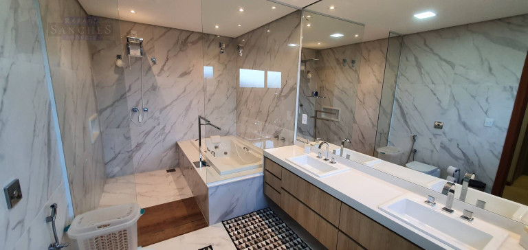 Imagem Casa com 4 Quartos à Venda, 595 m² em Residencial Villaggio Ii - Bauru