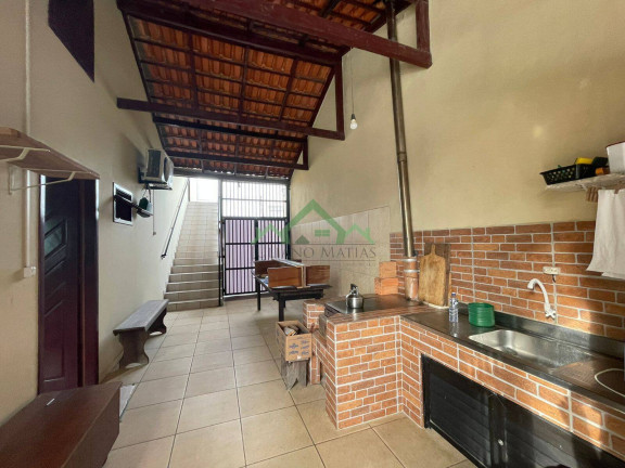 Imagem Sobrado com 5 Quartos à Venda, 235 m² em Costeira - Balneário Barra Do Sul
