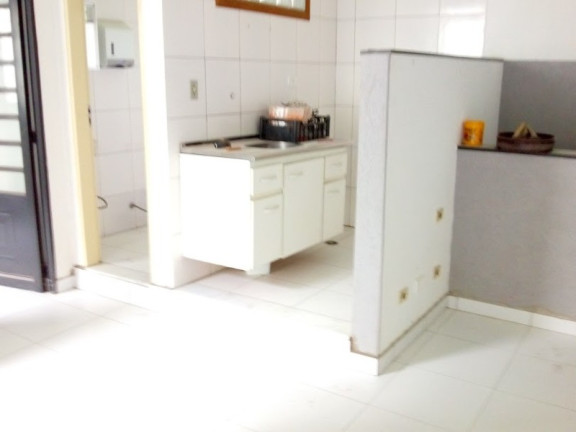 Imagem Casa com 3 Quartos à Venda, 300 m² em Mirandópolis - São Paulo