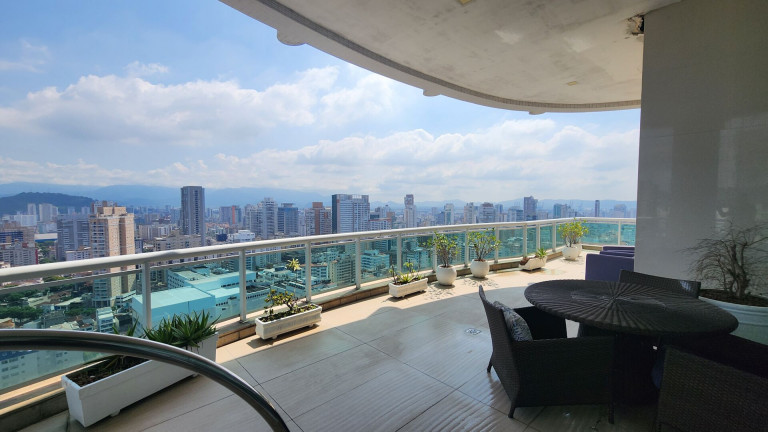 Apartamento com 4 Quartos à Venda, 766 m² em Gonzaga - Santos