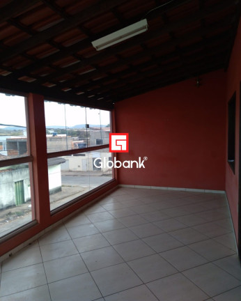 Imagem Sobrado com 3 Quartos à Venda, 100 m² em Maracanâ - Montes Claros