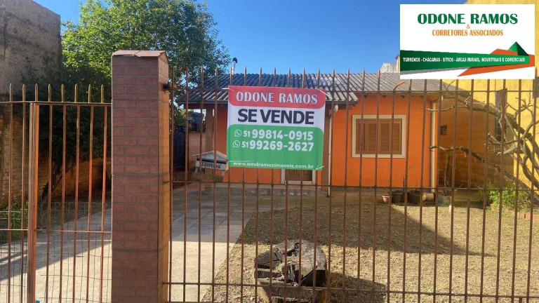 Casa à Venda,  em Canoas