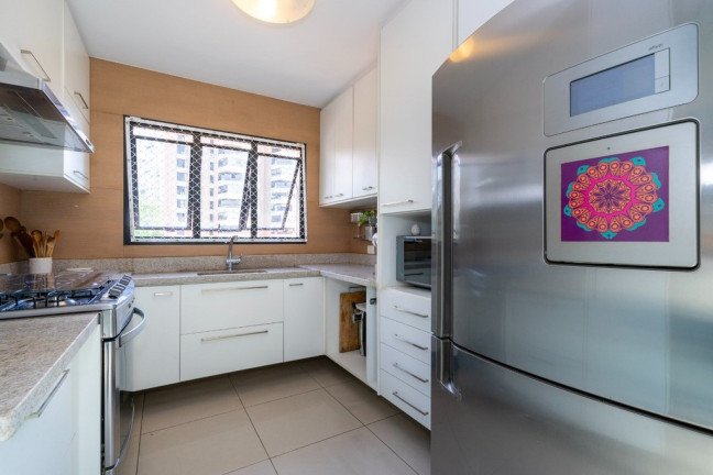 Imagem Imóvel com 3 Quartos à Venda, 184 m² em Vila Suzana - São Paulo