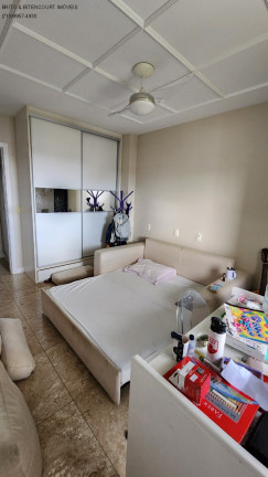 Imagem Imóvel com 4 Quartos à Venda, 243 m² em Horto Florestal - Salvador Imagem Imóvel com 4 Quartos à Venda, 243 m² em Horto Florestal - Salvador