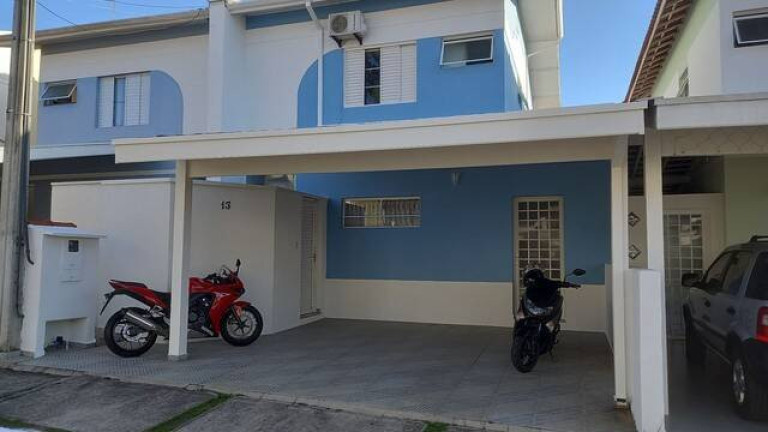 Casa de Condomínio com 3 Quartos à Venda, 140 m² em Parque São Cristóvão - Taubaté