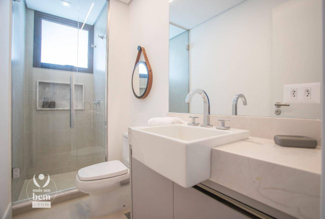 Imagem Apartamento com 3 Quartos à Venda, 110 m² em Cabral - Curitiba