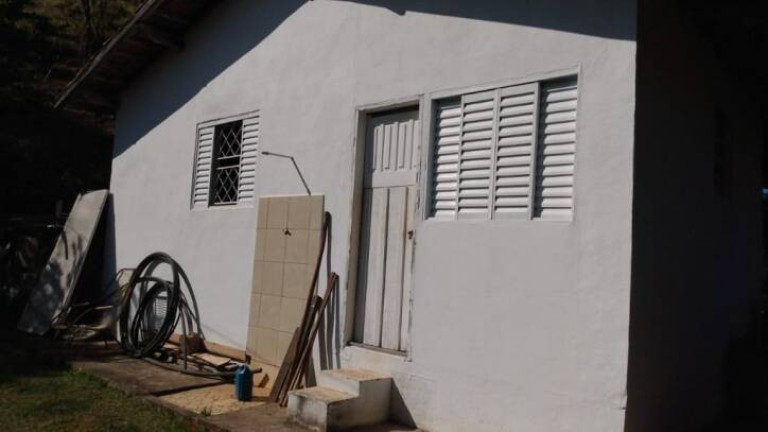 Imagem Chácara com 2 Quartos à Venda, 6.000 m² em Sete Voltas - Taubaté