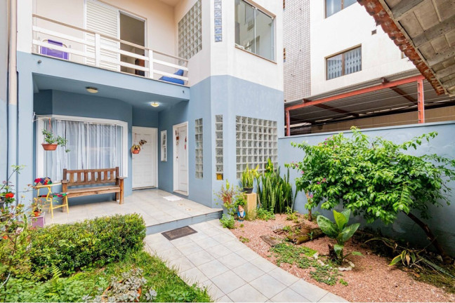 Casa com 3 Quartos à Venda, 255 m² em Petrópolis - Porto Alegre