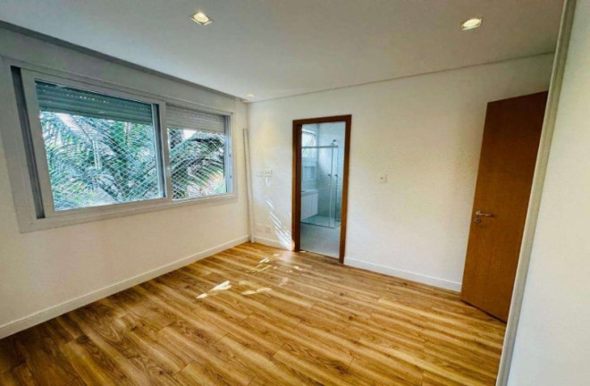 Imagem Casa com 4 Quartos à Venda, 365 m² em Jardim Petrópolis - São Paulo Imagem Casa com 4 Quartos à Venda, 365 m² em Jardim Petrópolis - São Paulo