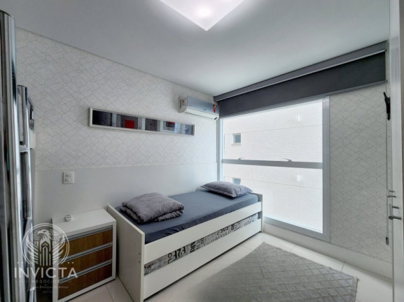 Imagem Apartamento com 3 Quartos à Venda, 200 m² em Centro - Balneário Camboriú Imagem Apartamento com 3 Quartos à Venda, 200 m² em Centro - Balneário Camboriú