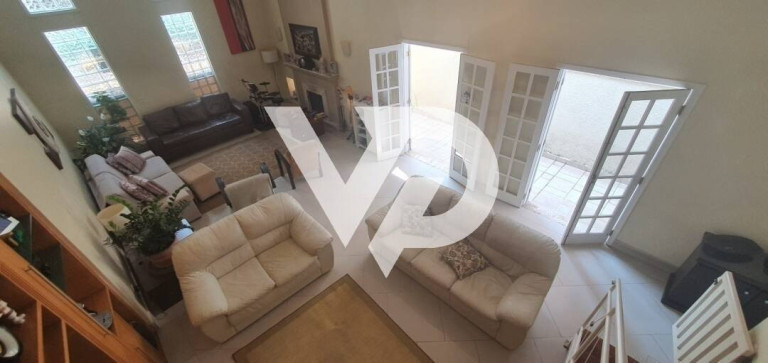 Imagem Casa com 3 Quartos à Venda, 250 m² em Alphaville - Santana De Parnaíba Imagem Casa com 3 Quartos à Venda, 250 m² em Alphaville - Santana De Parnaíba