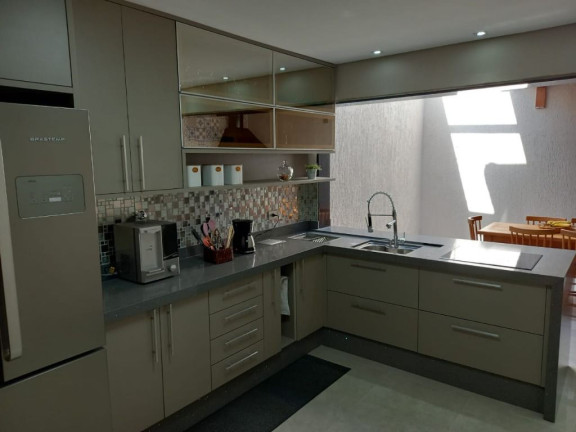 Imagem Sobrado com 3 Quartos à Venda, 190 m² em Jardim Nova Petrópolis - São Bernardo Do Campo Imagem Sobrado com 3 Quartos à Venda, 190 m² em Jardim Nova Petrópolis - São Bernardo Do Campo