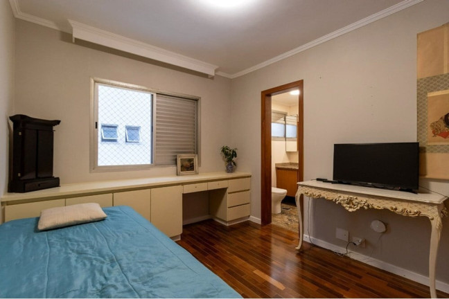 Imagem Casa com 3 Quartos à Venda, 287 m² em Vila Inah - São Paulo