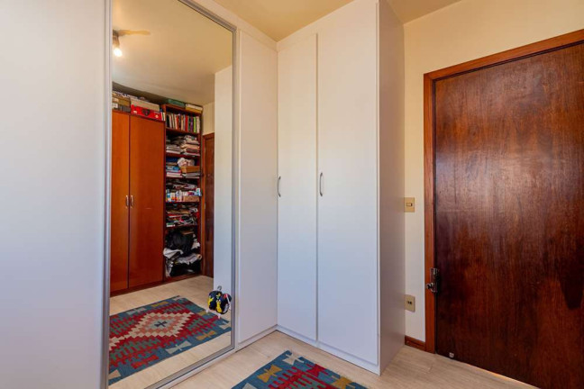Imagem Apartamento com 3 Quartos à Venda, 120 m² em Menino Deus - Porto Alegre Imagem Apartamento com 3 Quartos à Venda, 120 m² em Menino Deus - Porto Alegre