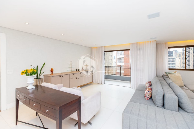 Imagem Apartamento com 4 Quartos à Venda, 197 m² em Jardim Europa - São Paulo Imagem Apartamento com 4 Quartos à Venda, 197 m² em Jardim Europa - São Paulo