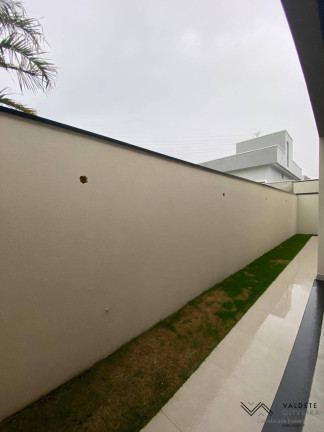 Imagem Casa com 3 Quartos à Venda,  em Loteamento Floresta - São José Dos Campos