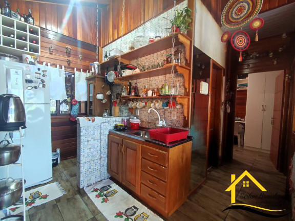 Imagem Casa com 3 Quartos à Venda, 322 m² em Salinas - Balneário Barra Do Sul Imagem Casa com 3 Quartos à Venda, 322 m² em Salinas - Balneário Barra Do Sul