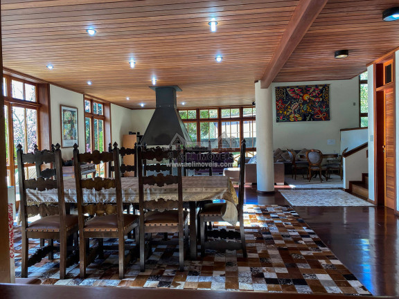 Imagem Casa com 5 Quartos à Venda, 417 m² em Alto Boa Vista - Campos Do Jordão