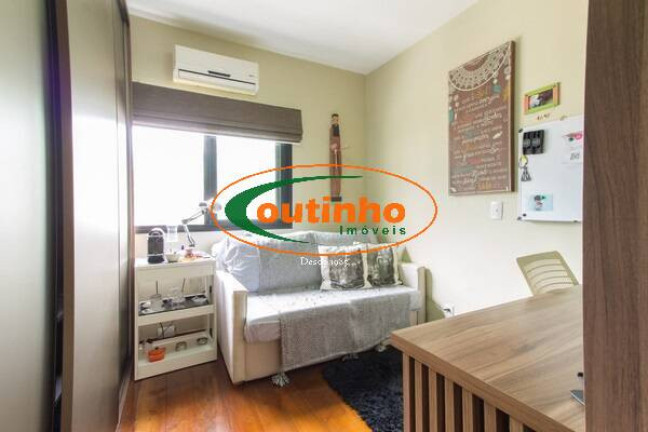Imagem Apartamento com 4 Quartos à Venda, 140 m² em Tijuca - Rio De Janeiro Imagem Apartamento com 4 Quartos à Venda, 140 m² em Tijuca - Rio De Janeiro